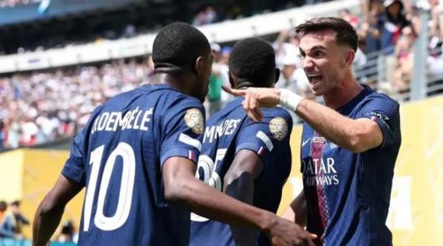 PSG: Gã nhà giàu nước Pháp thâu tóm thế giới bóng đá