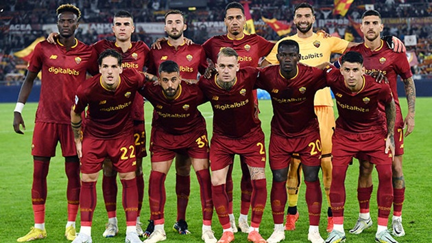 AS Roma: Huyền thoại Giallorossi - Từ Campo Testaccio đến đấu trường châu Âu