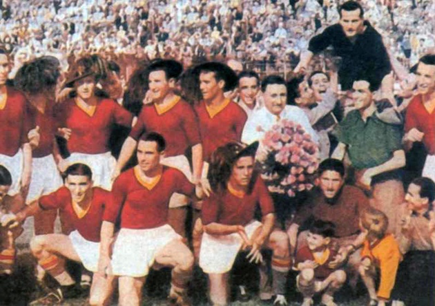 AS Roma: Huyền thoại Giallorossi - Từ Campo Testaccio đến đấu trường châu Âu
