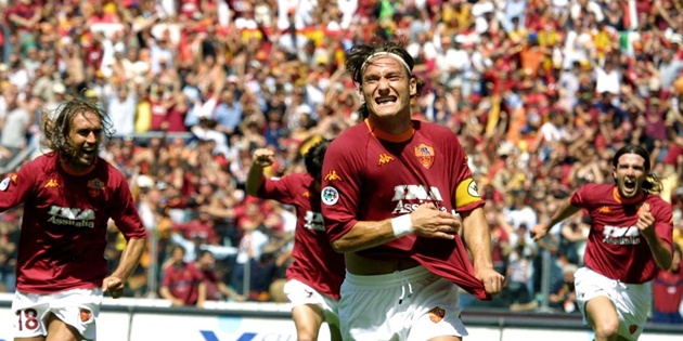 AS Roma: Huyền thoại Giallorossi - Từ Campo Testaccio đến đấu trường châu Âu